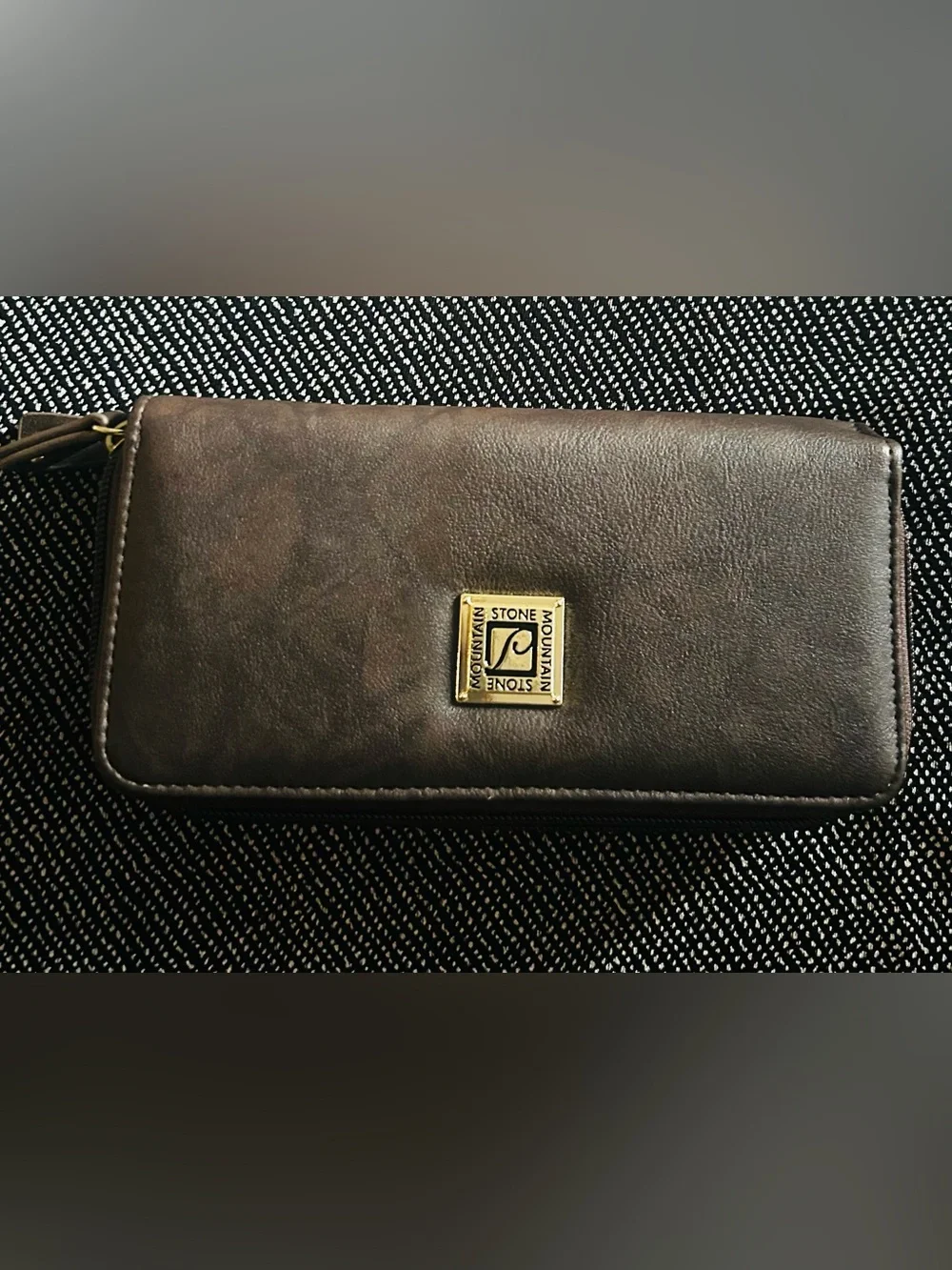 Stone Mountain Brown Zip Around Wallet Wristlet
